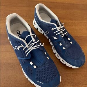 On Running Cloud 6 Womens Blue Running Athletic Casual Size 10.5